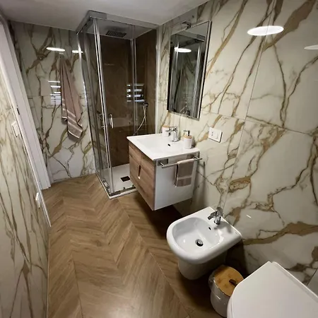 Loft 5 Cuori 弗拉塔马焦雷