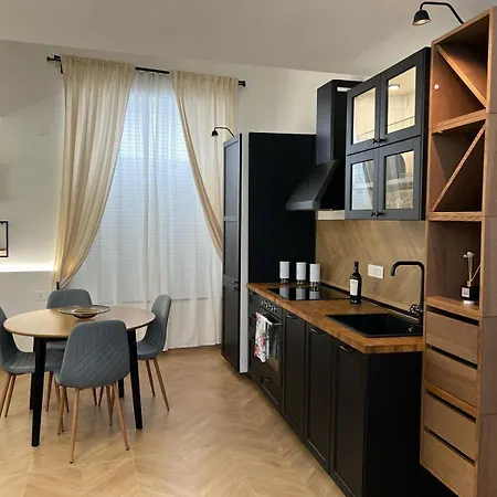 Loft 5 Cuori 프라타마조레